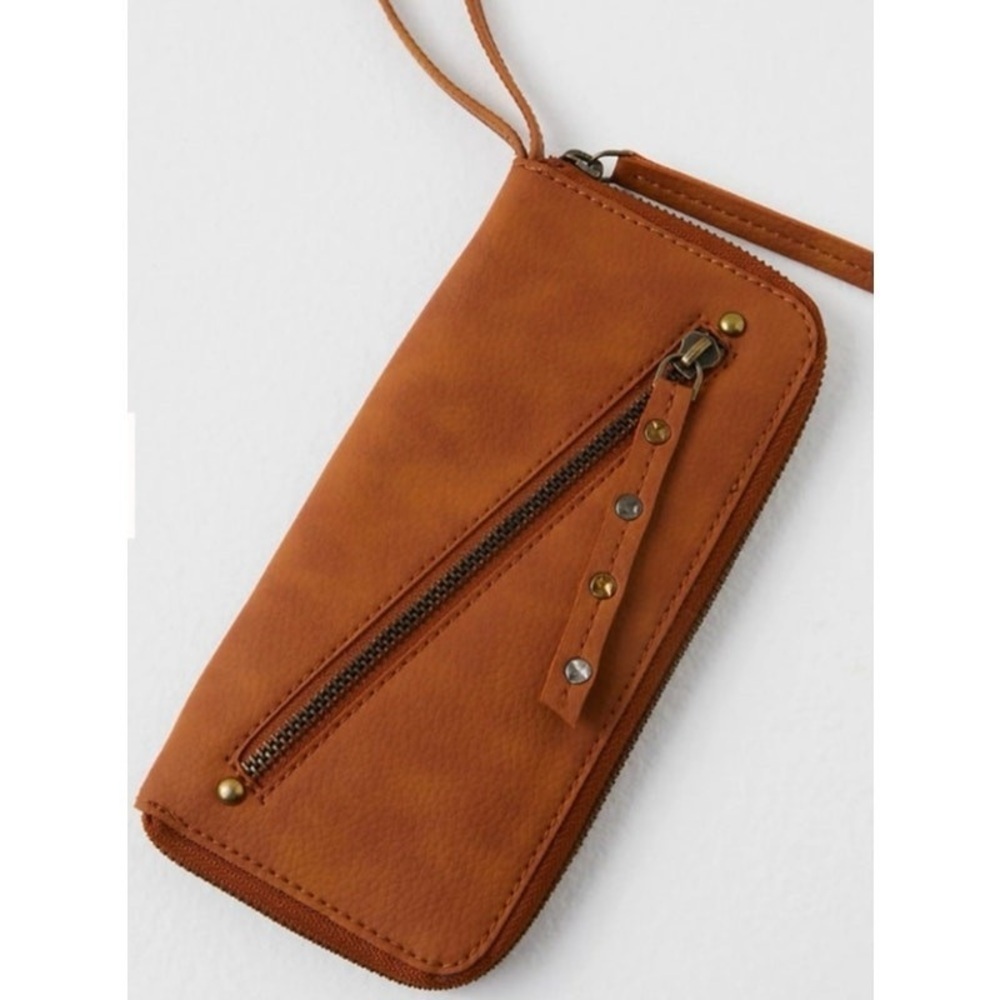 Free People FP Collection Tan Vegan Leather Wristlet Wallet | Zip Around Studded